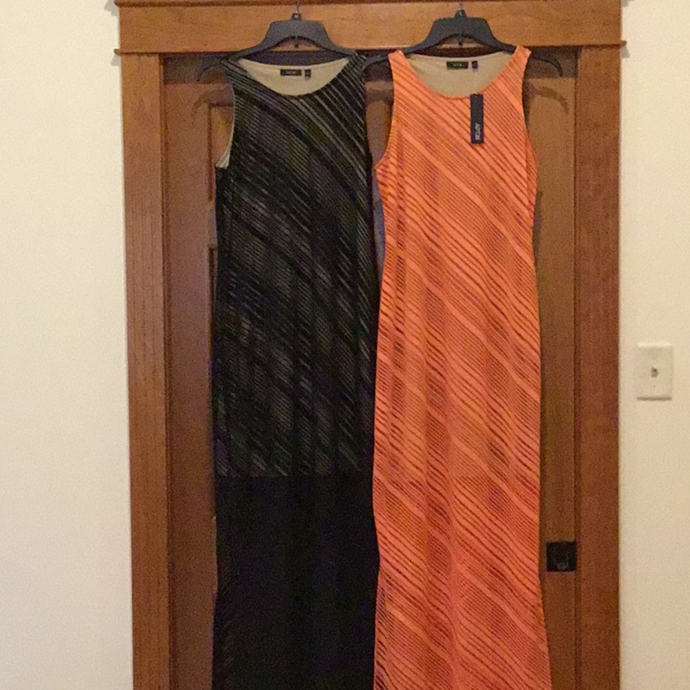 Woman’s maxi dresses